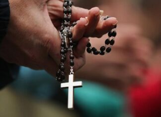 Jesuitas expulsan a sacerdote chileno por delitos sexuales