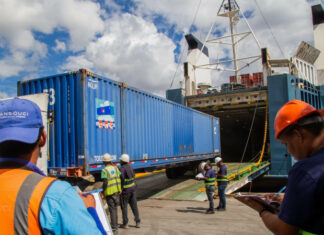 Cae importación de materias primas en Dominicana