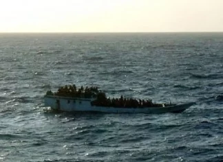 Mueren 50 personas en naufragio cerca de Yemen