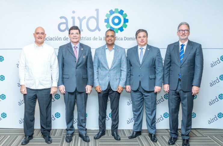 RD aspira a duplicar el PIB para el 2036