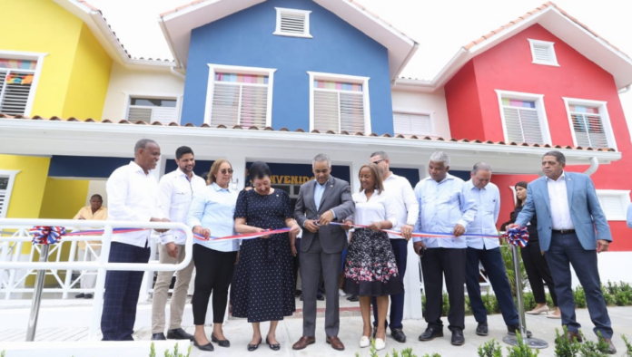 Inaipi inaugura dos Caipi en Villa Altagracia