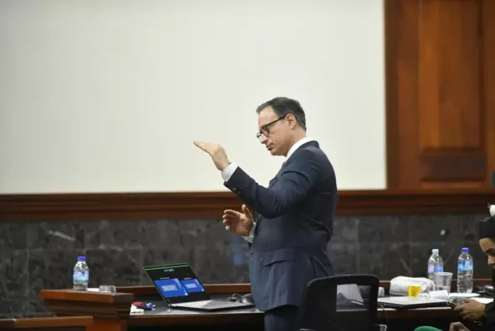 Juez decide hoy si envía a juicio de fondo a Jean Alain por corrupción