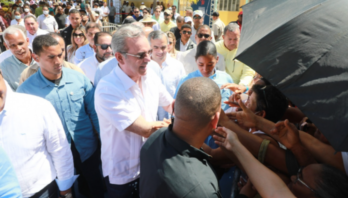 Abinader retoma este fin de semana inauguraciones de obras