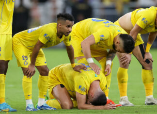 Cristiano Ronaldo llora desconsolado al no poder sumar otro título con el Al Nassr