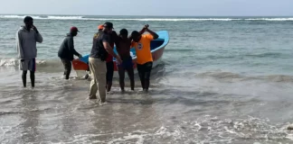 Al menos 4 personas pierden la vida tras naufragio de embarcación en Guayacanes