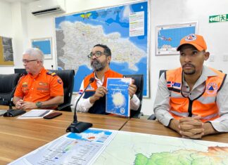 Defensa Civil activa sus protocolos ante posible impacto del huracán Beryl