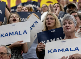 Kamala Harris perdió el 92 % de sus empleados en tres años