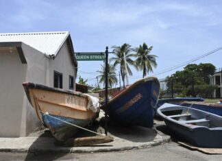 Un muerto y un desaparecido por impacto de Beryl en Jamaica