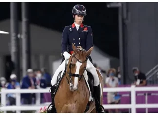 Una triple campeona olímpica de hípica tiene que irse de París tras descubrirse su maltrato a los caballos