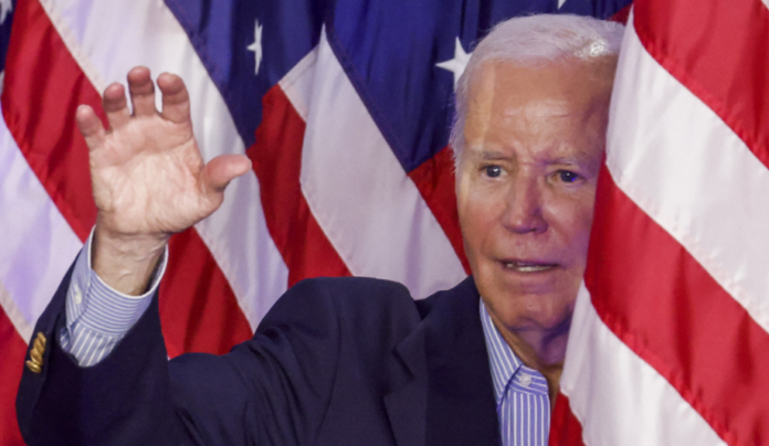 La Casa Blanca responde si Biden padece párkinson