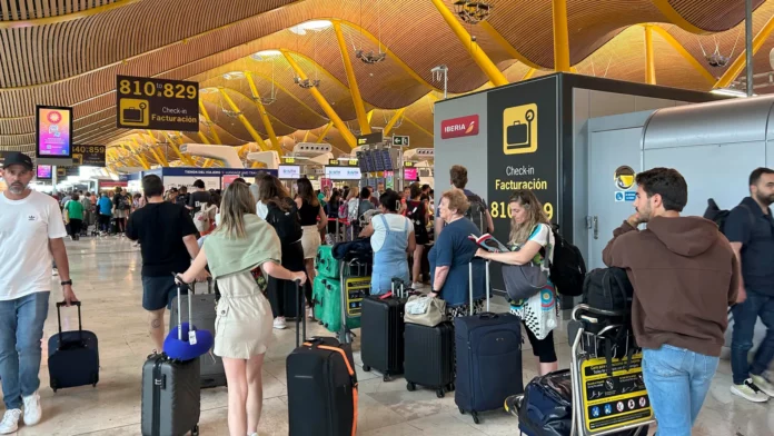 Fallo técnico de Microsoft afecta a aerolíneas de todo el mundo