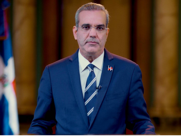 Presidente Abinader condena atentado contra Donald Trump