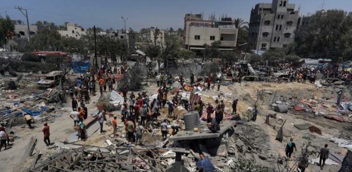 Rescatan a un bebé del vientre de una palestina que murió tras un bombardeo en Gaza