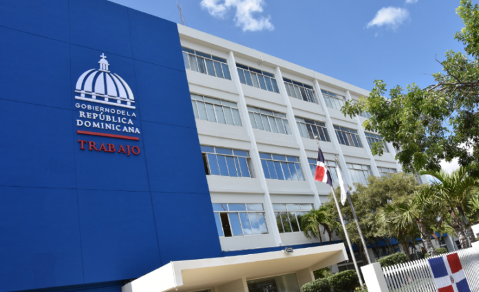 Ministerio de Trabajo invita a feria de empleo en Dajabón
