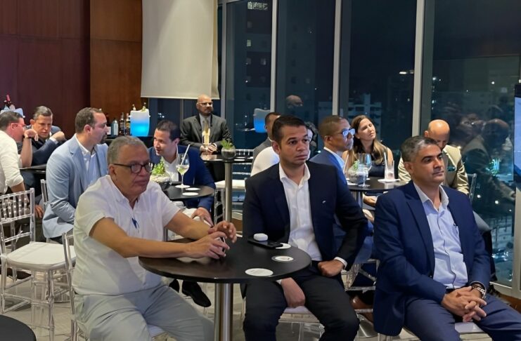 Experto insta a empresas de RD a elegir fibra óptica sin generar sobrecostos