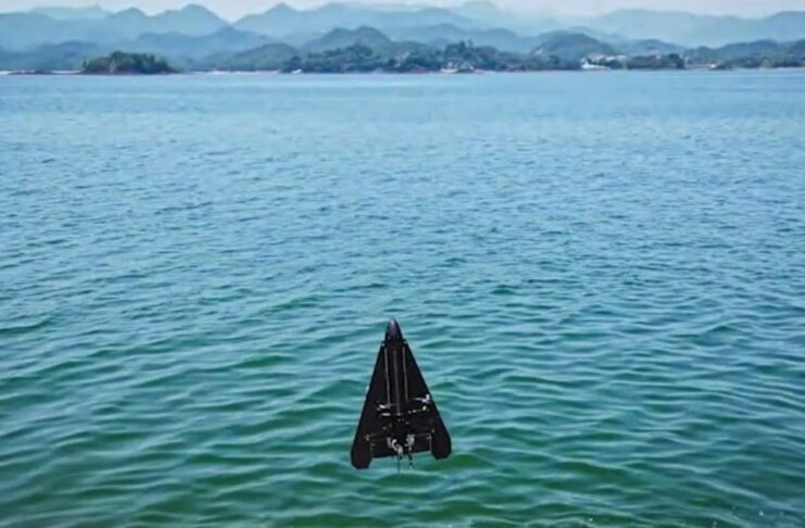 Desarrollan un dron anfibio que puede sumergirse a gran velocidad