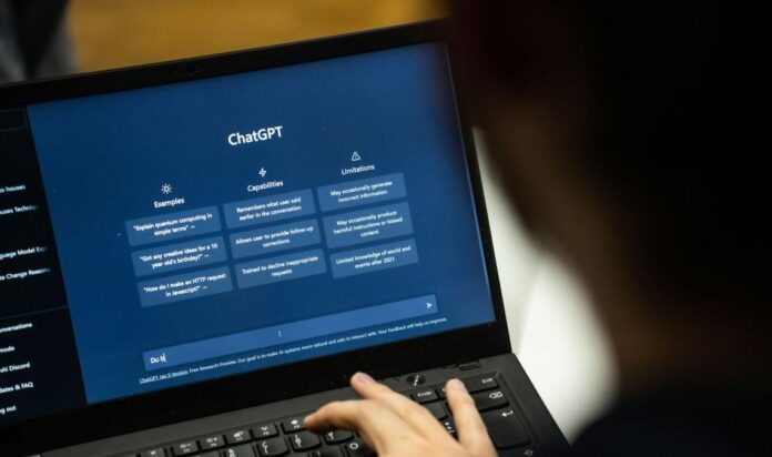 Reportan una caída global de ChatGPT