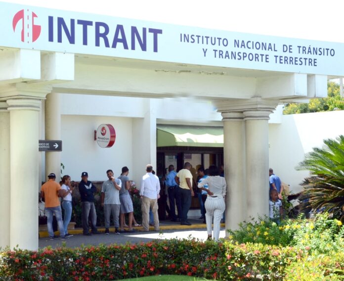 Intrant multa dos empresas transportistas involucradas en accidente Las Matas-Elías Piña
