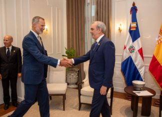 Abinader y rey de España se reunieron esta tarde en el Palacio Nacional