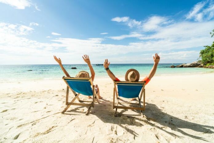 Gobierno propondrá aumentar a 15 días las vacaciones de los trabajadores