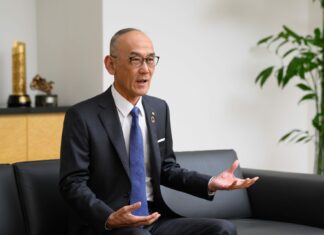 El presidente de Yamaha Motor es acuchillado en su casa