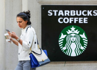 ¿Qué hará el nuevo jefe de Starbucks en sus primeros cien días de trabajo?
