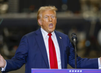 Trump defiende los aranceles que impondrá y dice que es su «palabra favorita»