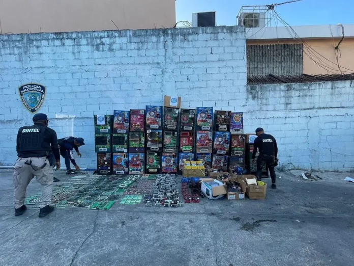 Desmantelan almacén clandestino de máquinas tragamonedas en San Cristóbal