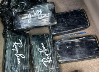 Apresan a dos hombres con seis paquetes de presunta cocaína en SDE