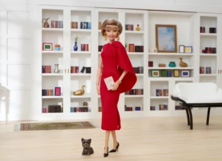 Lanzan una muñeca Barbie inspirada en la escritora Isabel Allende