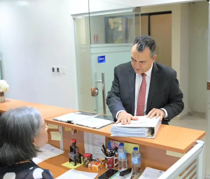 Román Jáquez se postula para seguir en el cargo como presidente JCE