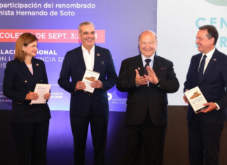 Abinader dice gobierno entregó cerca de 110,000 títulos de propiedad en pasada gestión