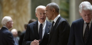 Tensa conversación entre Biden y Obama se viraliza en la Red
