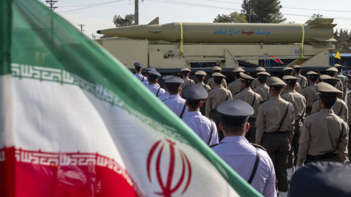 General iraní Disponemos de equipos muy superiores a las armas nucleares