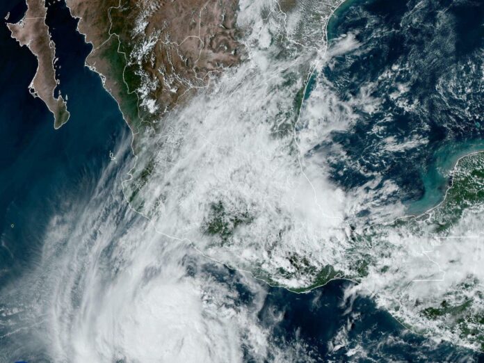 Kristy ocasionará lluvias, viento y oleaje en regiones de México