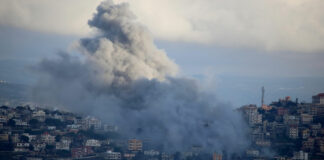Masivo ataque con misiles de Hezbolá contra una base en el norte de Israel
