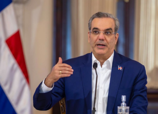 Congreso proclama Constitución con reformas del presidente Abinader