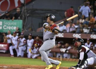 Gigantes caen ante Águilas pese a destacada actuación de Urrutia