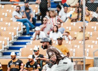 Gigantes tiran blanqueada de dos hits a las Águilas