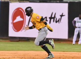 Estrellas ganan apretado encuentro; Águilas pierden quinto seguido