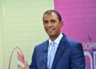 Domingo Contreras renuncia del PLD
