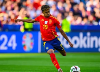 Lamine Yamal sigue el camino de Messi y llega ya a 33 récords con 17 años