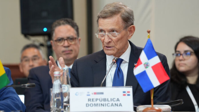 Roberto Álvarez plantea en reunión de la Cepal acciones para enfrentar retos económicos de la región