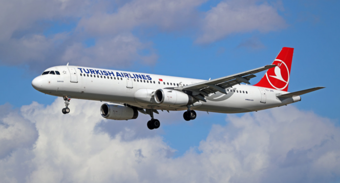 Un piloto de Turkish Airlines muere en pleno vuelo