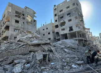 Israel bombardea Beirut y mata a tres soldados libaneses
