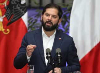 Boric «rechaza y desmiente» la denuncia de acoso sexual en su contra
