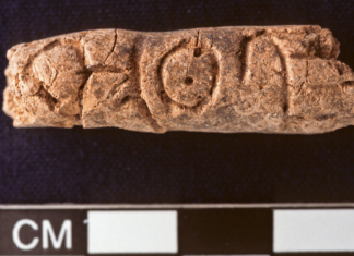Arqueólogos podrían haber encontrado el alfabeto más antiguo de la historia