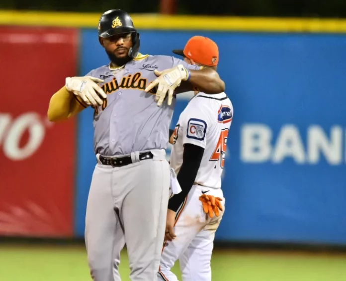 Águilas vencen a los Toros en 11 innings