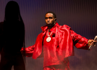 Acusan a P. Diddy de colgar a una mujer del balcón de un 17.º piso