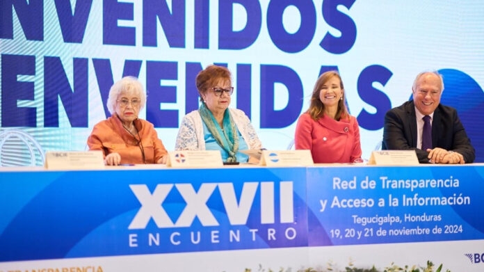 RD se destaca como líder en transparencia regional